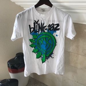 Band tee